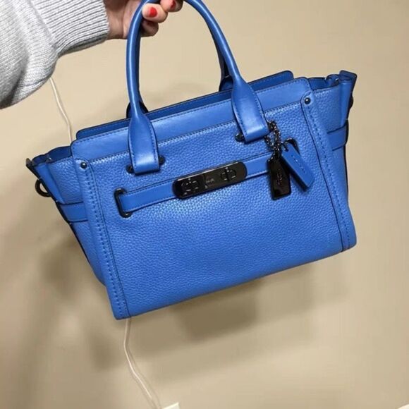 Coach Handbags - Coach Leather Turquoise Swagger 27 Medium Size Satchel Bag